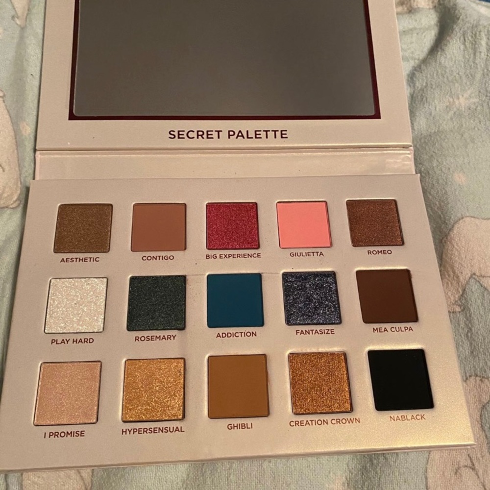Nabla Secret Palette